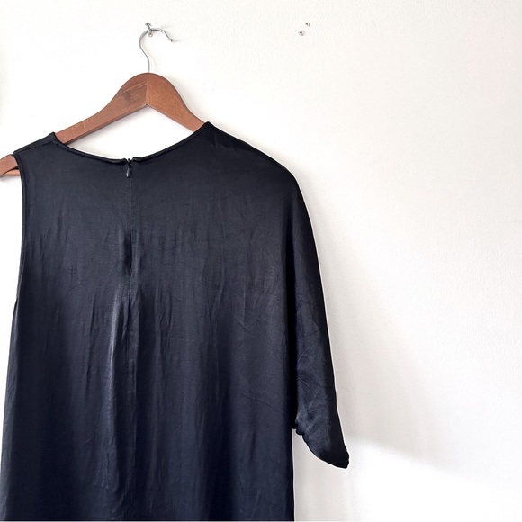 ZARA | Satin One-Sleeve Asymmetrical Dress - Picture 7 of 7